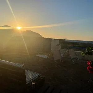 La Finestra A Tramontana , Favignana Italia