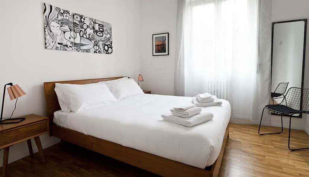 Italianway-Scarlatti Apartamento Milão